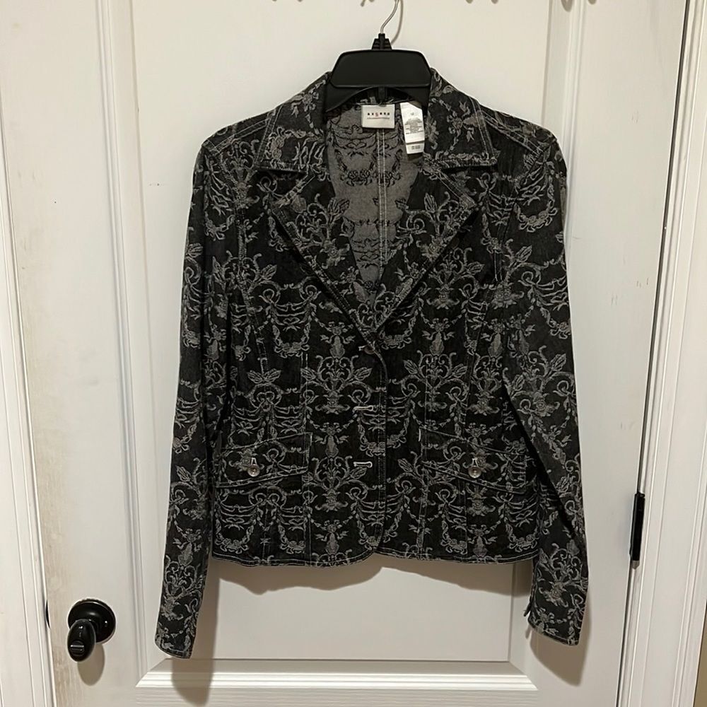 Axcess By Liz Clairborne jacquard jacket
